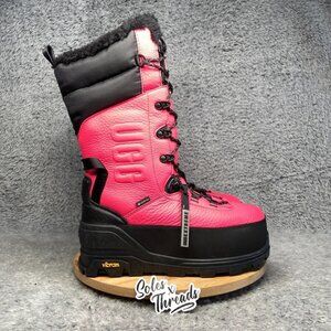 UGG Shasta TALL Gore-TEX Leather Boot Size 8-9 Women Pink Glow 1151850